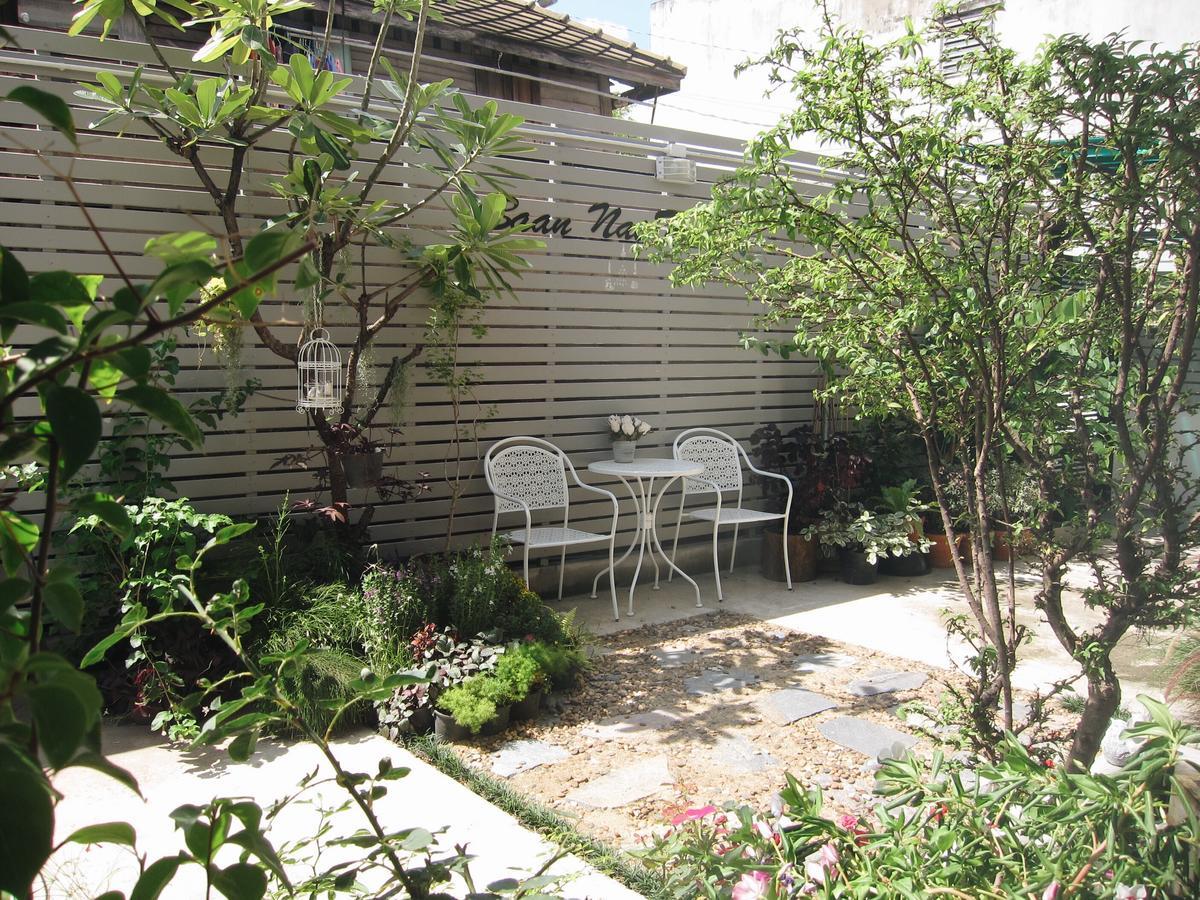 Hostel Baan Nai Trok Bangkok Zewnętrze zdjęcie
